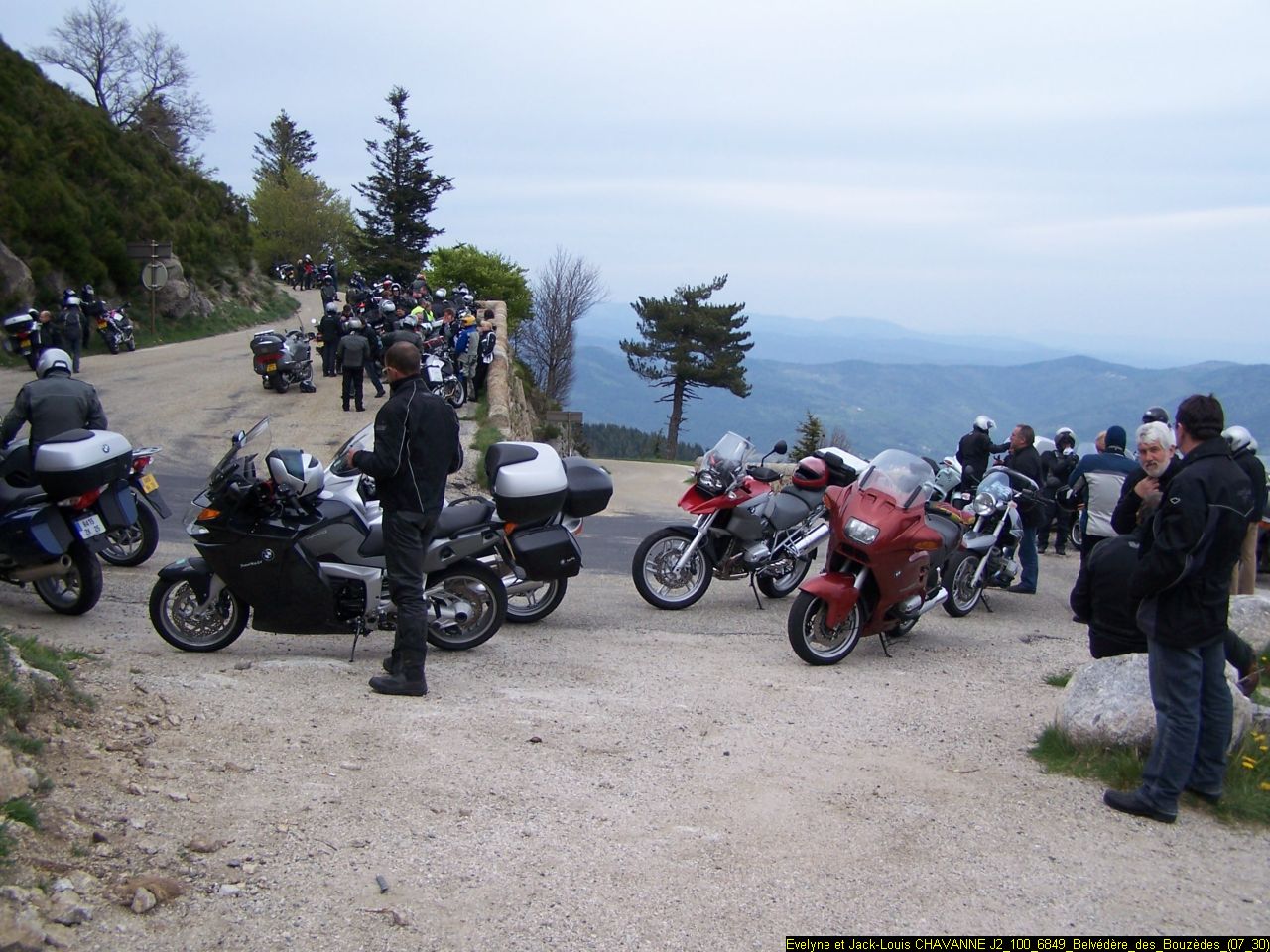 J2_100_6849_Belvédère_des_Bouzèdes_(07_30).JPG