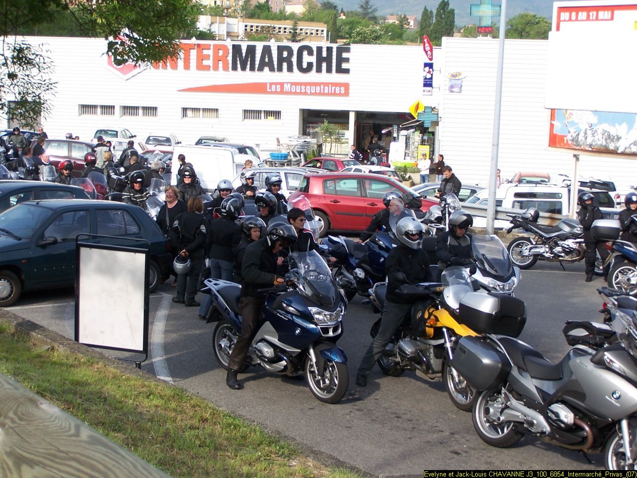 J3_100_6854_Intermarché_Privas_(07).JPG