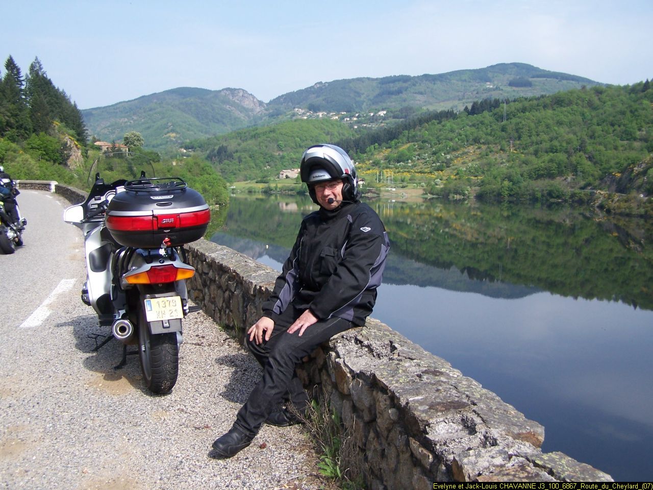 J3_100_6867_Route_du_Cheylard_(07).JPG